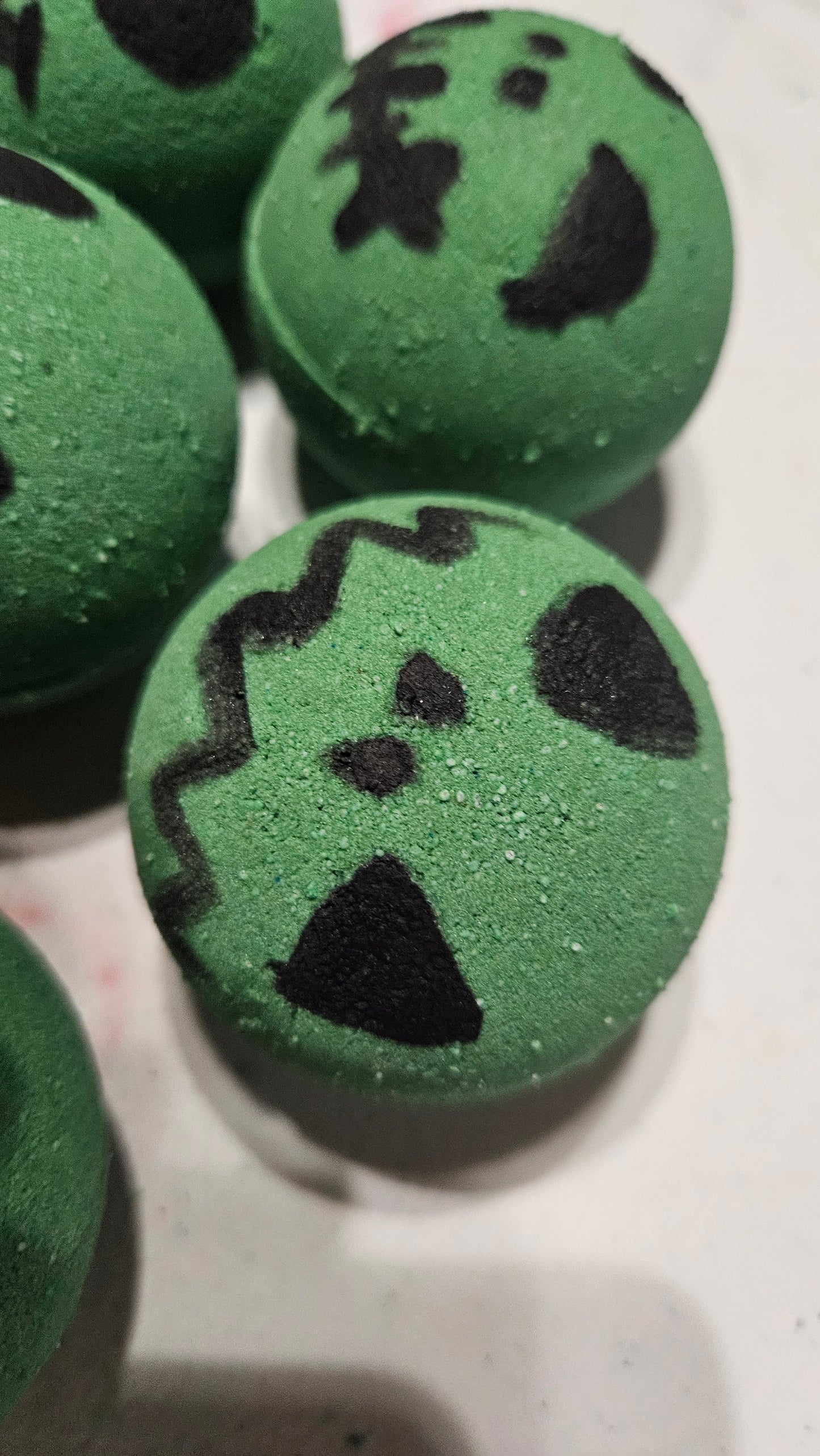 Trickery Bath bomb