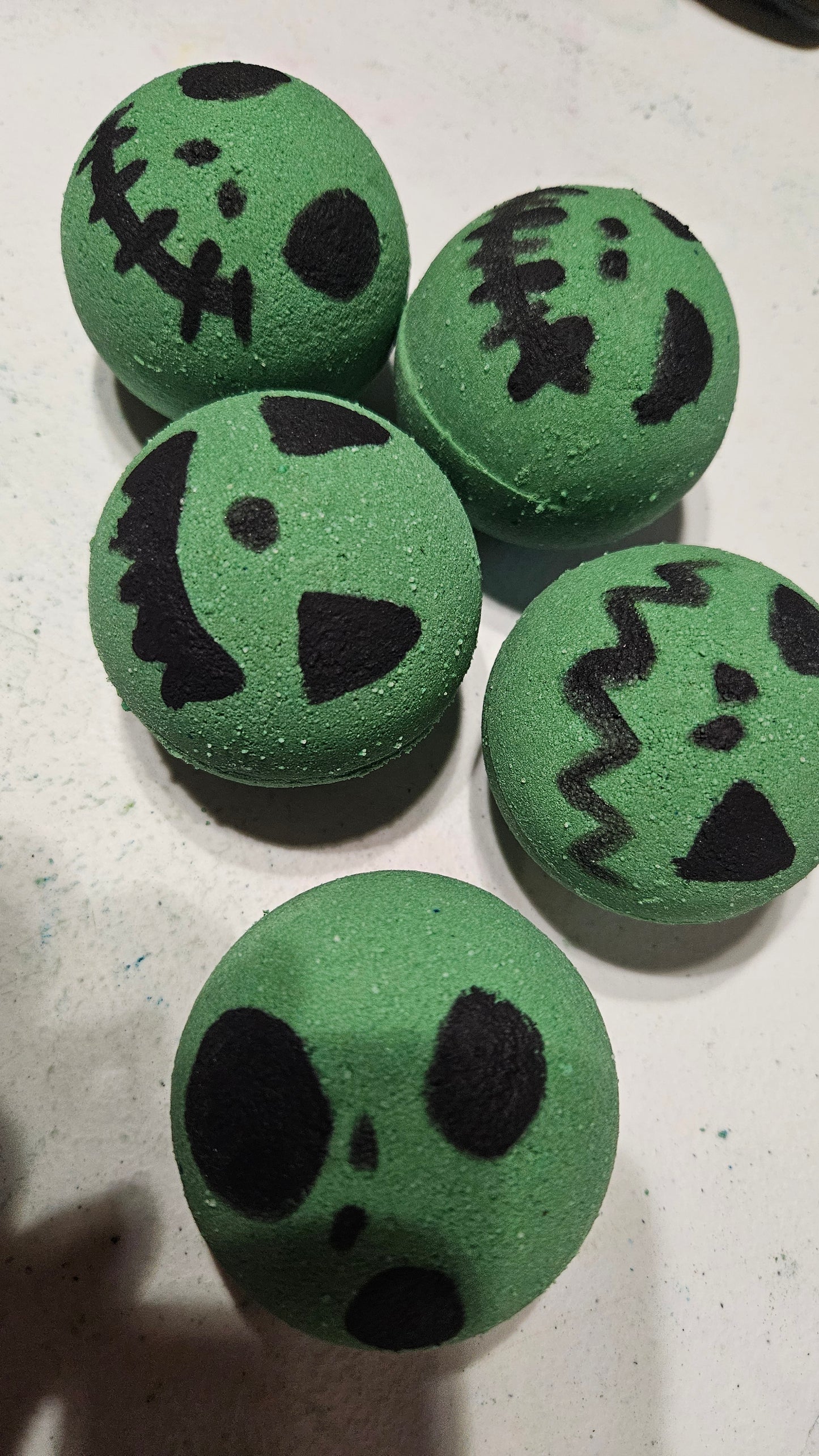 Trickery Bath bomb