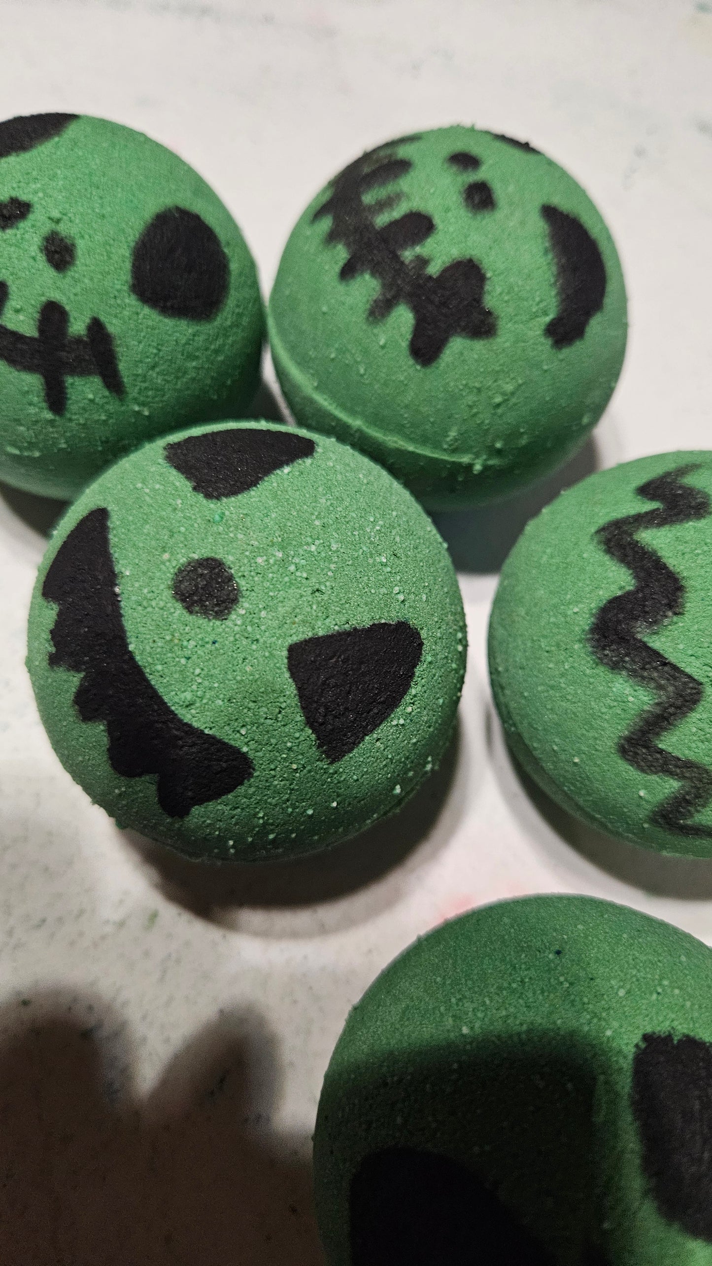 Trickery Bath bomb